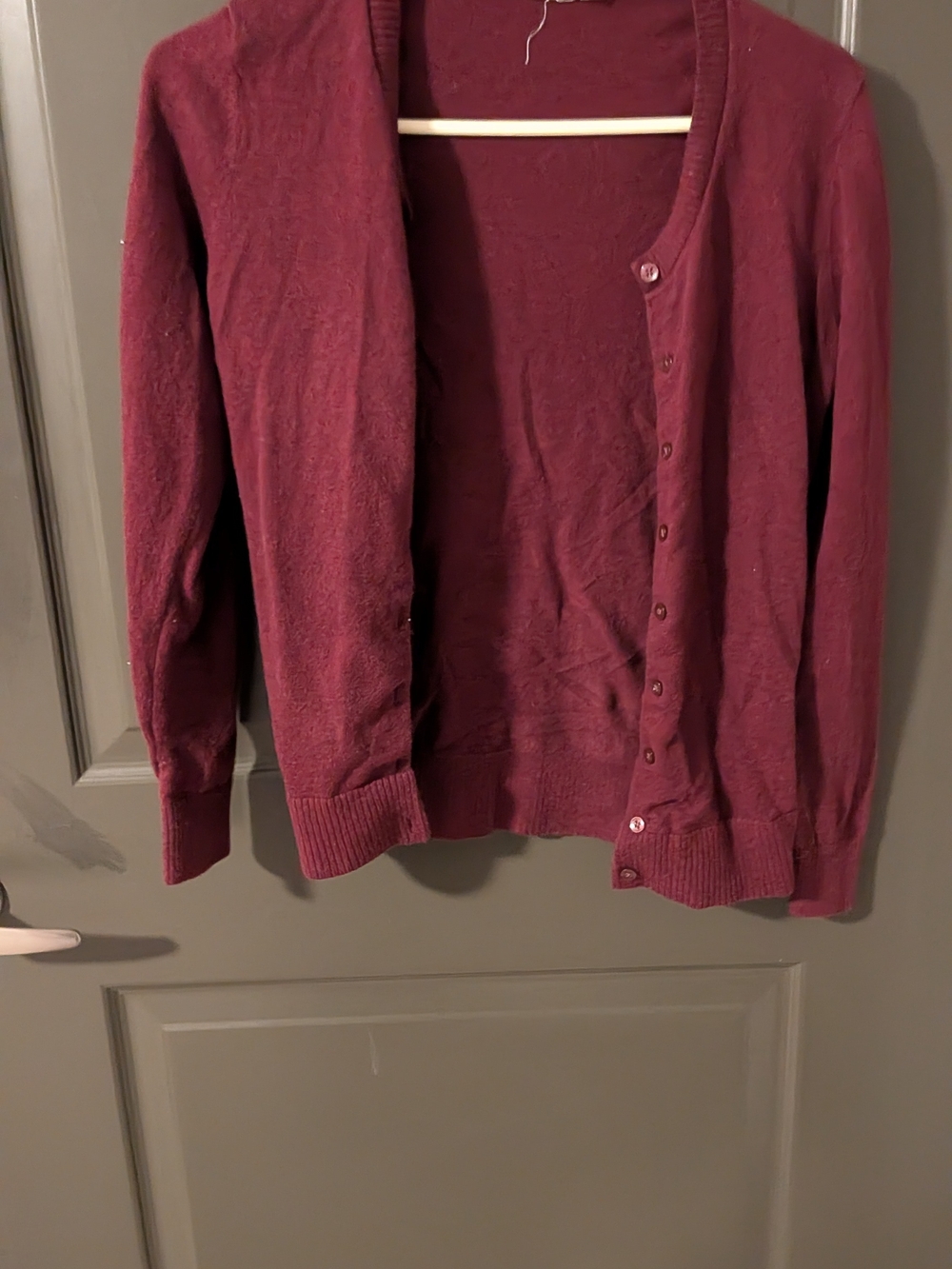 GAP Women's Button-Up Cardigan - Burgundy